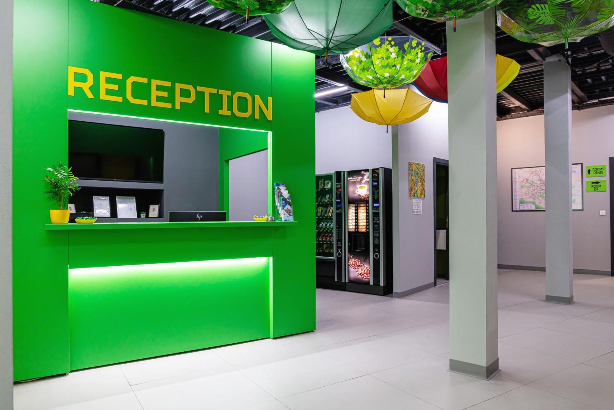 Green Cube Capsule Hostel София Экстерьер фото